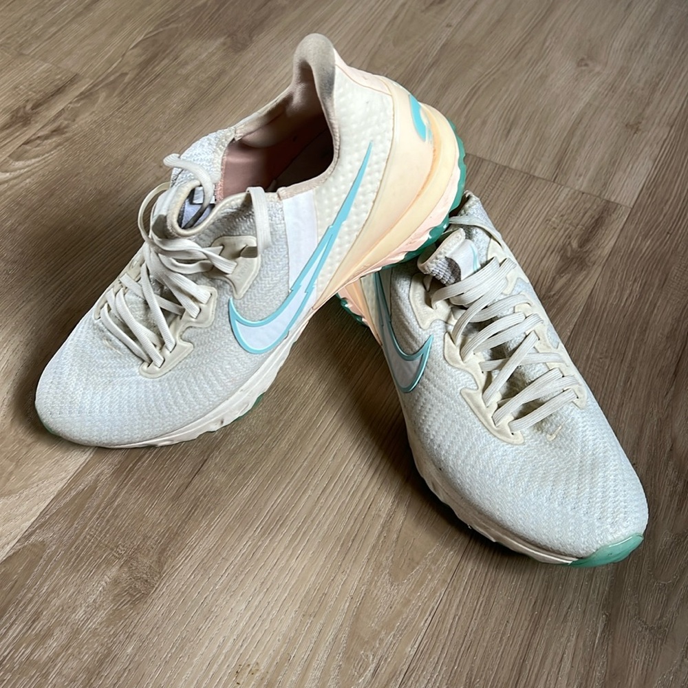 Nike Air Zoom Infinity Tour White Peach Sz 8.5